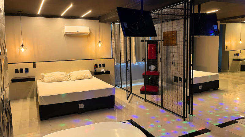 Você sabe qual é o segredo para aproveitar melhor uma suíte de motel?